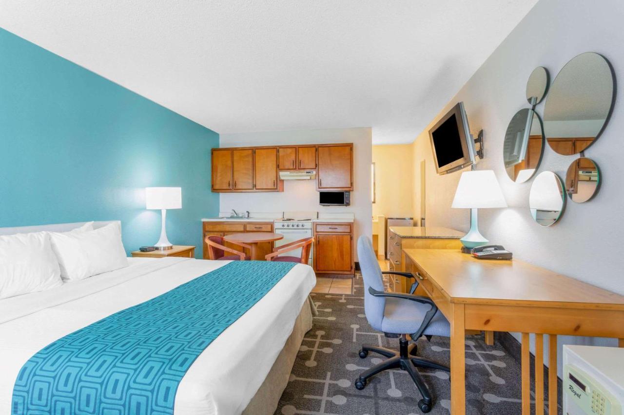 Howard Johnson By Wyndham Virginia Beach Eksteriør billede