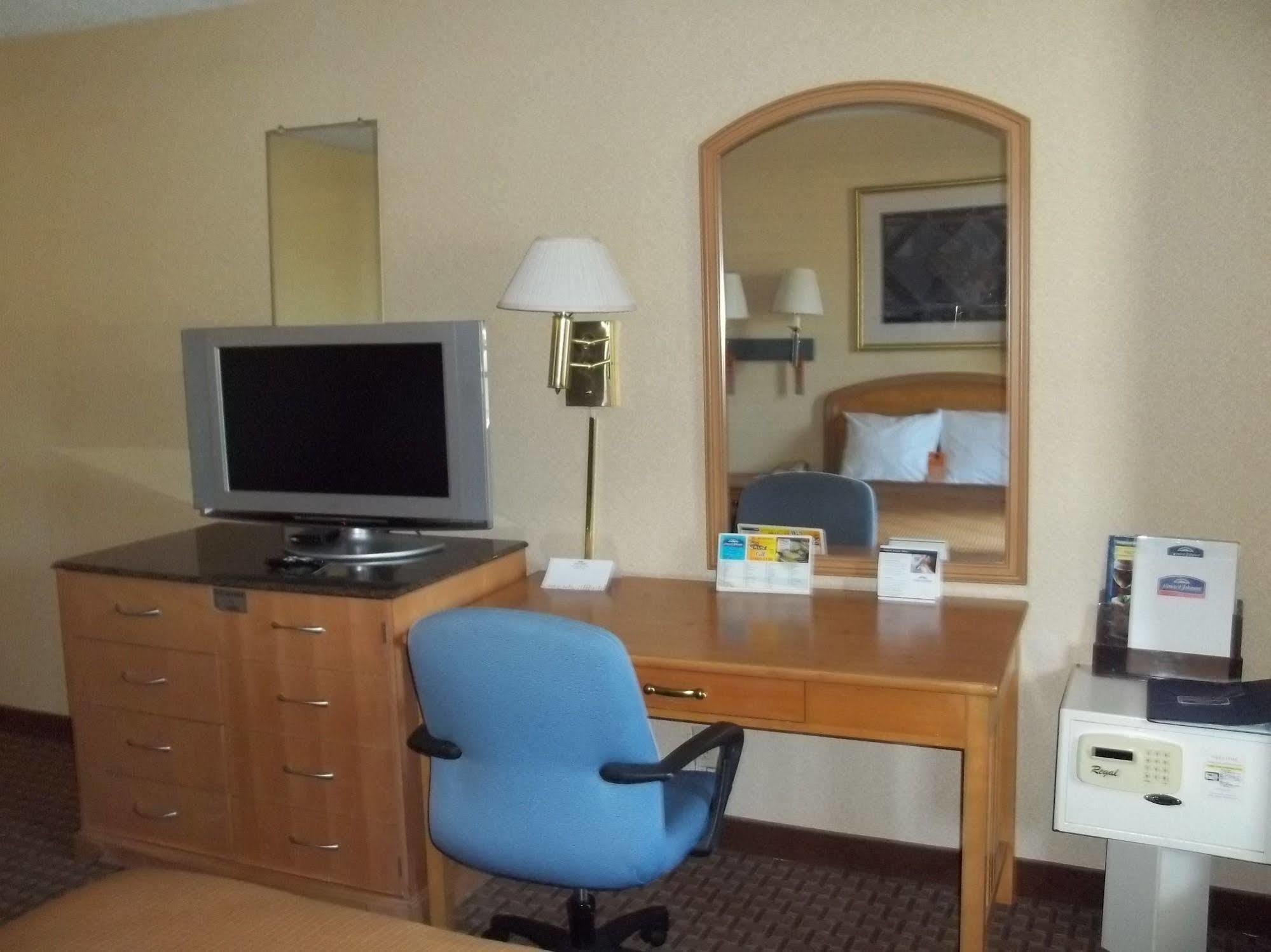 Howard Johnson By Wyndham Virginia Beach Eksteriør billede